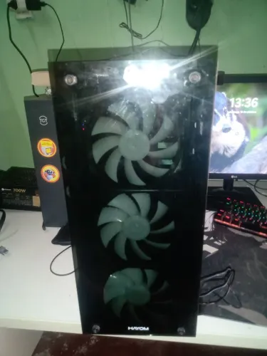 Gabinete pc gamer