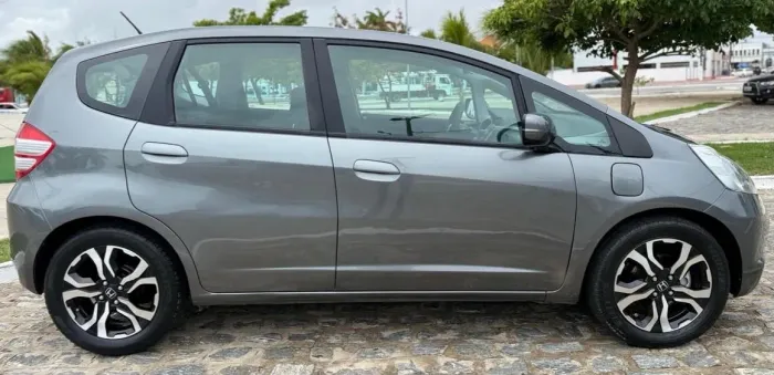 Honda Fit DX 1.4 Flex 16V 5P Aut. 2011