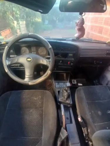 Chevrolet Monza GLS/ Hi-tech 2.0 EFI 2P E 4P 1996