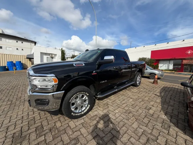 Ram 3500 Laramie 6.7 TB CD 4X4 Diesel 2022