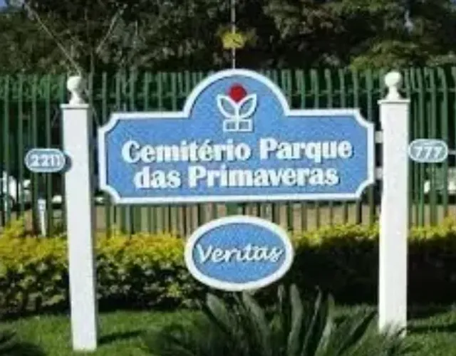 Jazigo no Cemitério Parque da Primaveras - 3 gavetas