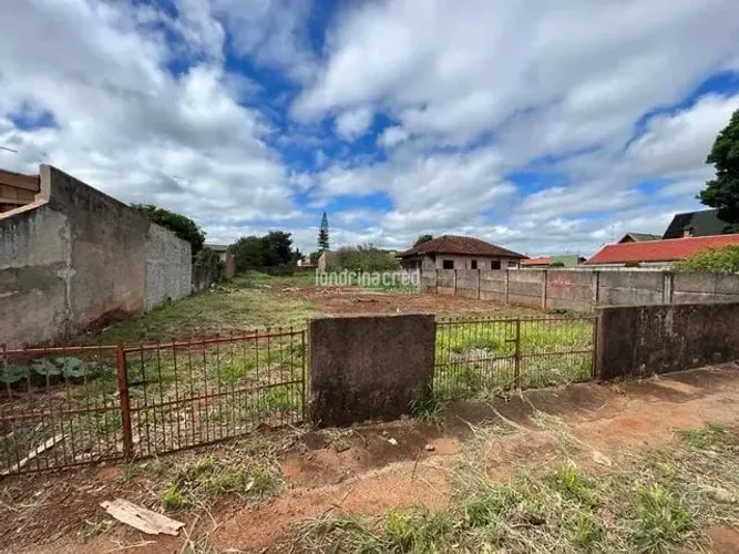 Terreno à venda 675M², Centro, Rolândia - PR