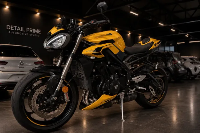 Triumph Street Triple 765RS 25/25 impecável!