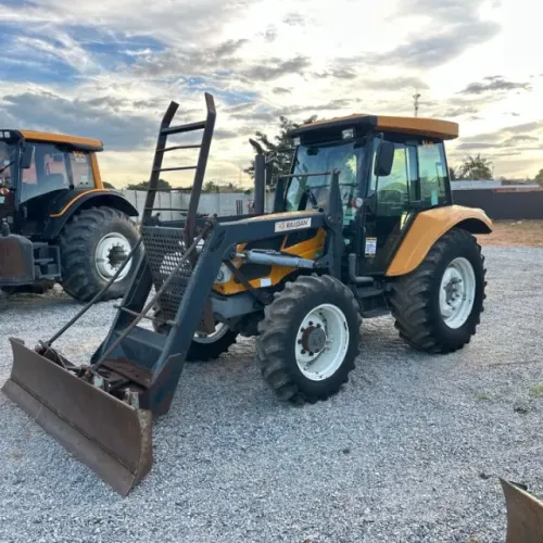 Trator Agrícola
