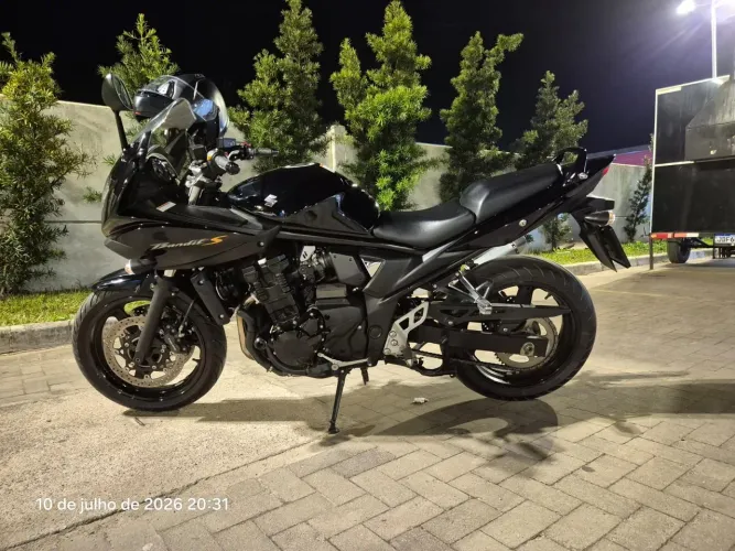 SUZUKI BANDIT IMPECÁVEL RARIDADE 
