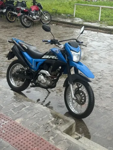 Bros 160 NXR 2019 nada pra fazer só pegar e andar 