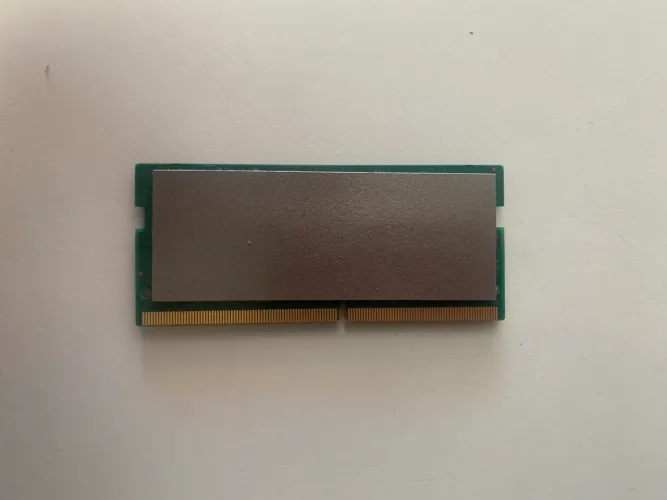 Memória RAM de notebook DDR4 8gb 3200mhz com dissipador