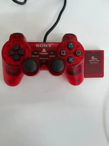 CONTROLE SONY DUALSHOCK 2 VERMELHO TRANSLUCIDO + MEMORY CARD VERMELHO TRANSLUCIDO SEMINOVO
