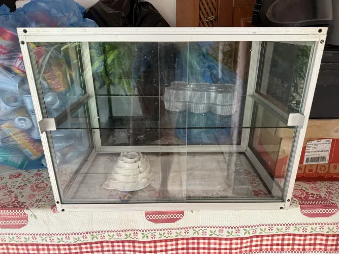 Vitrine Lanches, Doces e Salgados