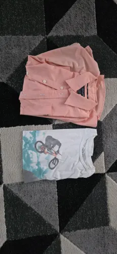Lote 27 - camisas 12/14 anos