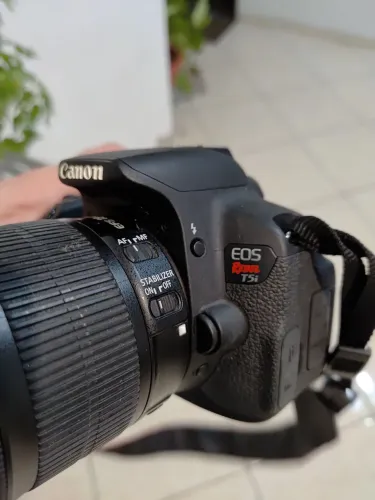 Camera Canon T5i Rebel
