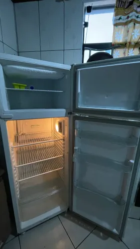Geladeira Consul