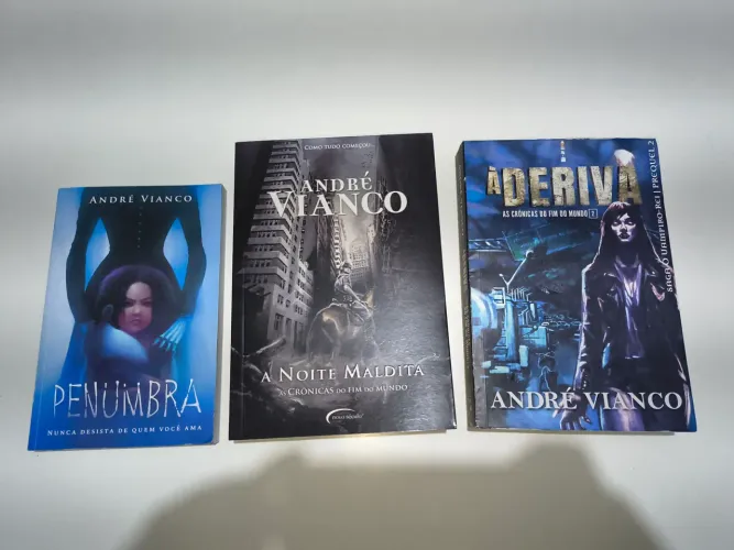 Coleção de livros André Vianco