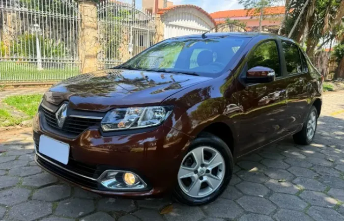 Renault Logan Dynamique Hi-flex 1.6 8V 4P 2015
