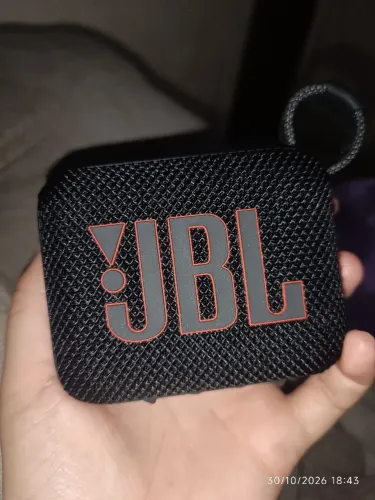 JBL GO4