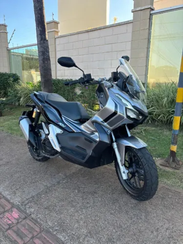 ADV 150 nova abaixo fipe