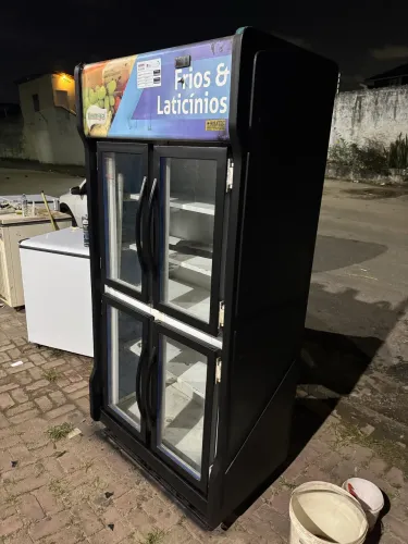 Geladeira pra mercadinho expositor
