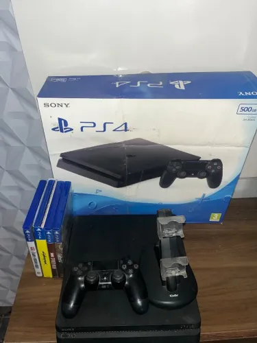 PlayStation 4 slim 500gb