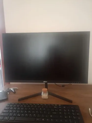 Monitor Dahua 23 polegadas