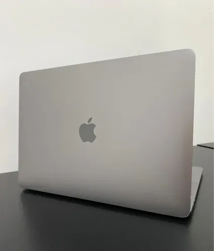 MacBook Pro 2019 TOUCHBAR 8GB Ram 256Gb SSD Seminovo 