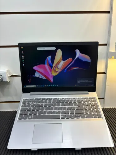 Notebook - Lenovo S145 - Ryzen 7 - 12 GB GB RAM / SSD 256 SSD - NVME - 2 GB RADEON