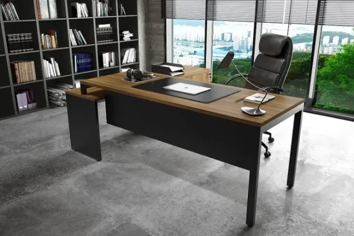 Móveis para Escritório/Mesa/80L+Saia+Armário/180L, R$2.808,19!