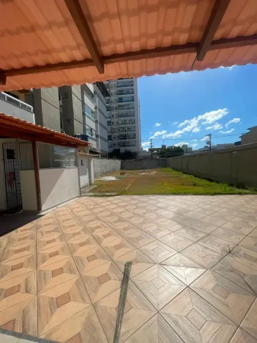 CASA E GRANDE ÀREA: PONTO COMERCIAL COMPLETO EM ITAPARICA!