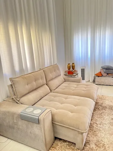 Vendo sofá retrátil e reclinável em tecido suede cinza