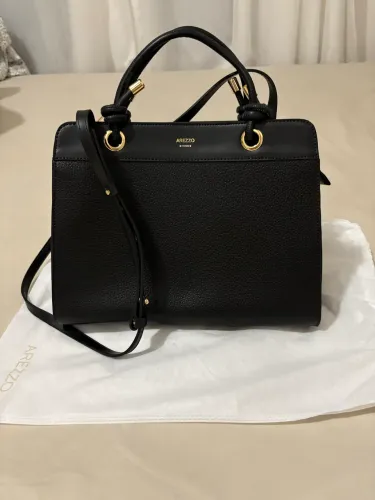 Bolsa Arezzo