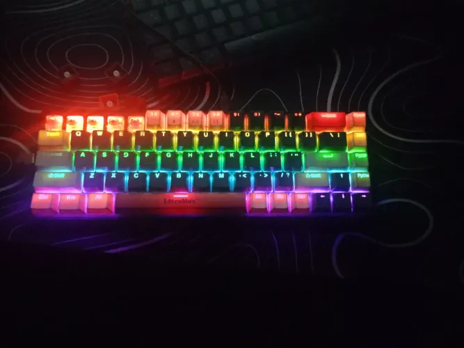 Teclado mecânico da ultramax switch vermelha
