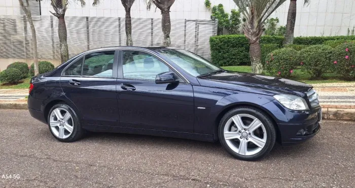 Mercedes-Benz C-180 CGI Classic 1.8 16V 156cv Aut. 2011
