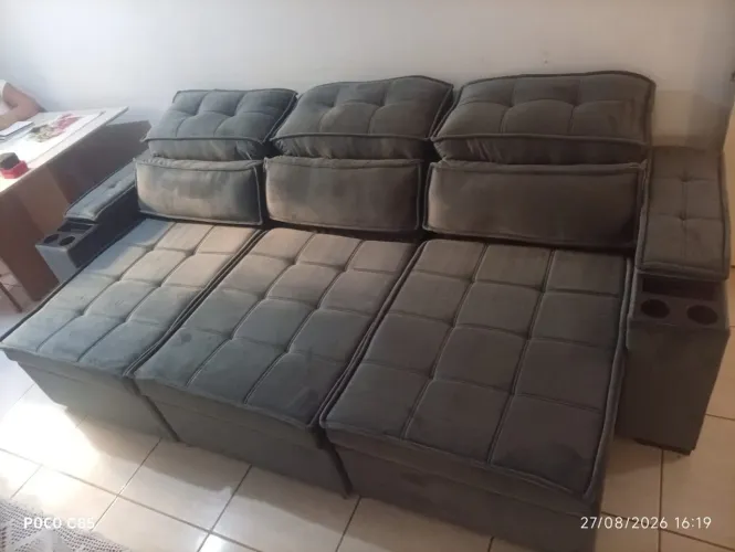 Sofá 3 retrátil reclinável novo na promoção