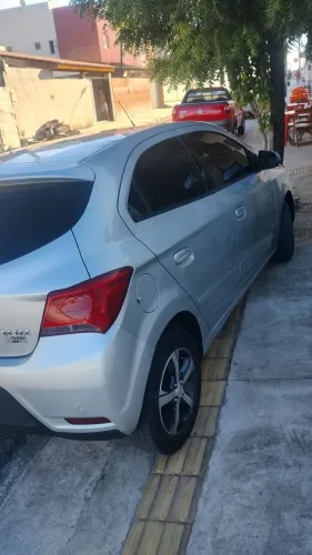 Chevrolet Onix Hatch LTZ 1.4 8V Flex Mec. 4P 2019