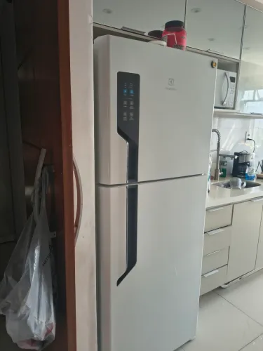 Geladeira Eletrolux 470 L