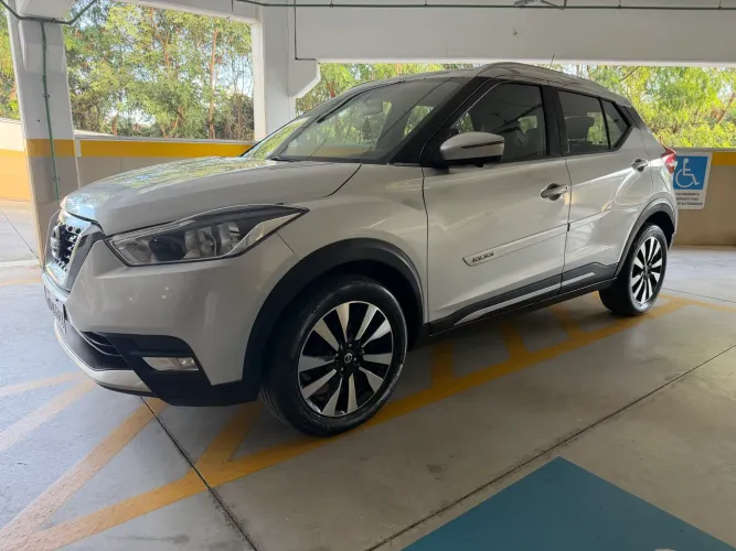 Nissan Kicks SL 1.6 16V Flexstar 5P Aut. 2017