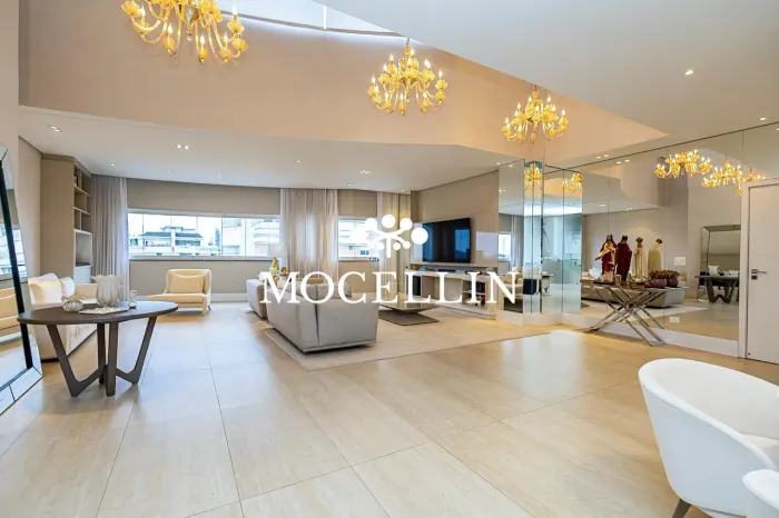 Cobertura á venda com 346.08 m², no bairro Ecoville, Curitiba