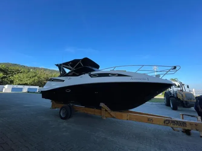 LANCHA Focker 305 Black Edition 2019 - 30,5 Pés - 97 horas.