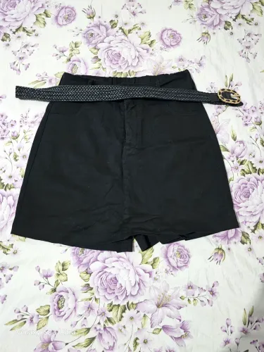 Roupas Em Estado de Novo