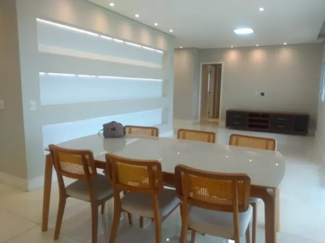 apartamento com 03 dorms sendo dois suítes 02 vagas em Alphaville tambore