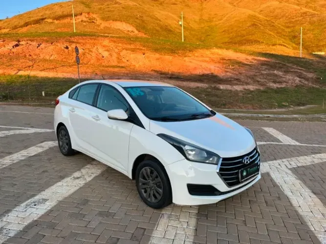 Hyundai HB20S C.plus/c.style 1.6 Flex 16V Mec.4p 2018