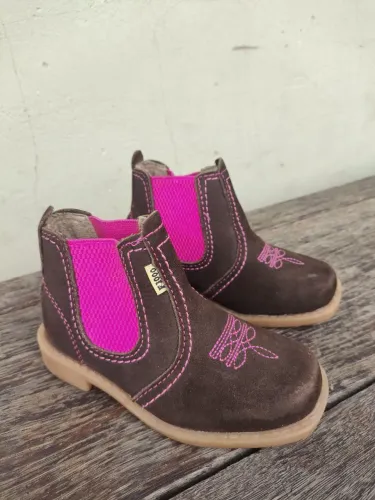 Bota Menina - Tamanho 24