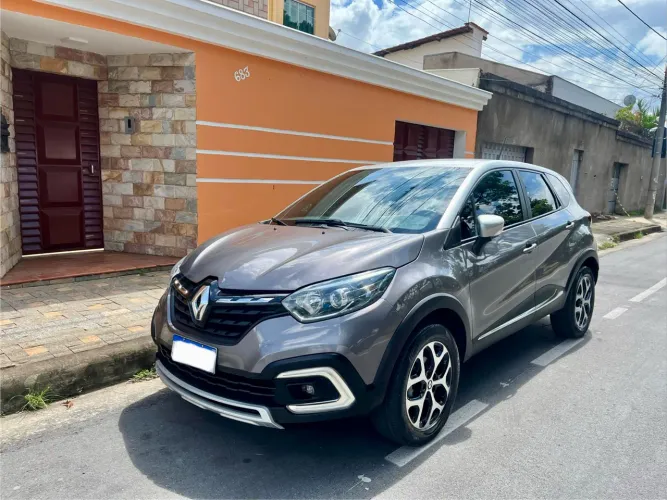 Renault Captur Intense 1.3 TB 16V Flex 5P AUT 2022