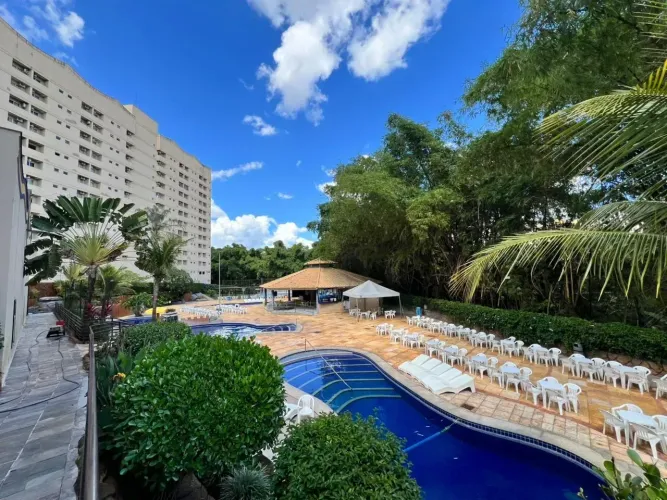 Suíte de Hotel no Golden Dolphin Grand Hotel para Temporada em Caldas Novas GO