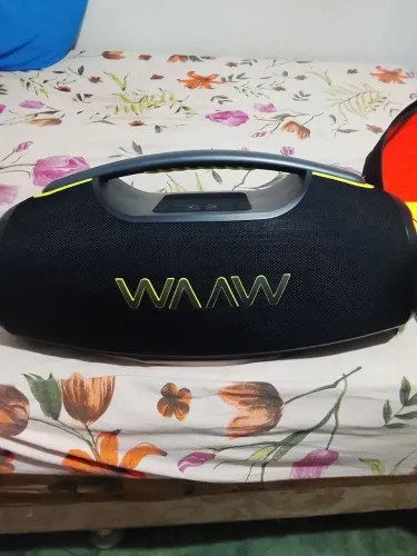 Caixa de som waaw alok