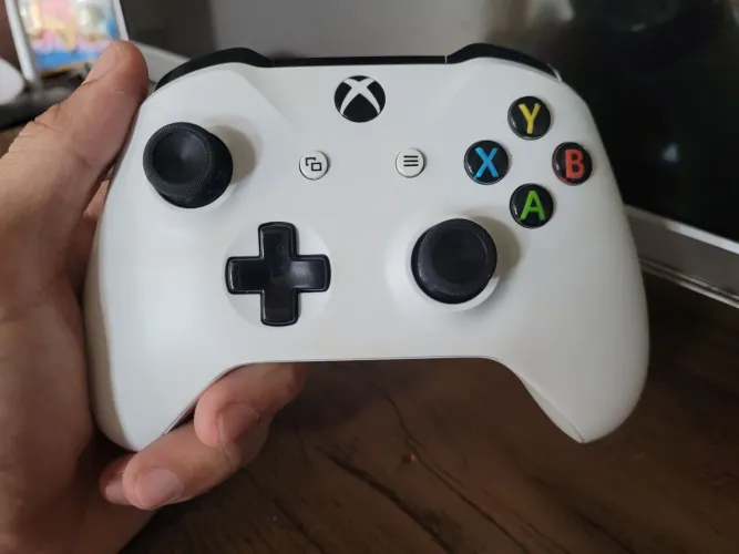 Controle Xbox One S