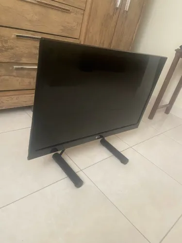 TV 32? LG (32LS4600)