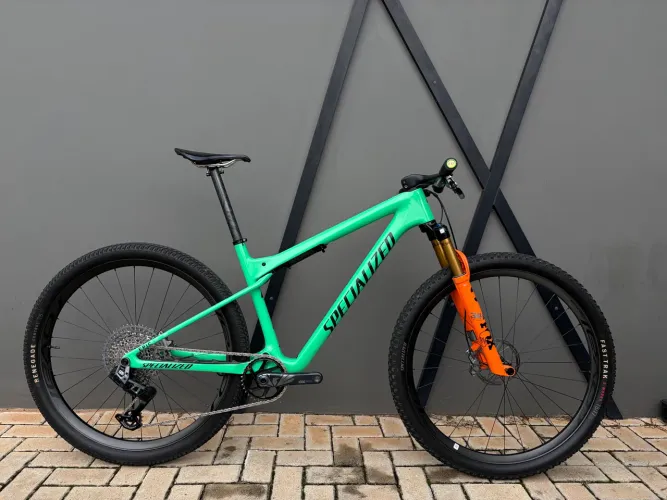 Specialized Epic World Cup Expert TAM L ( muito up ) 
