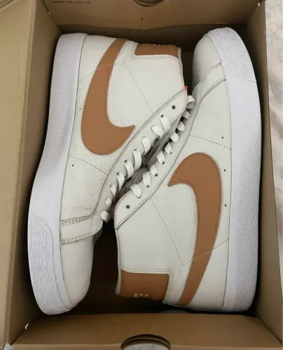 Tênis Nike Blazer Mid