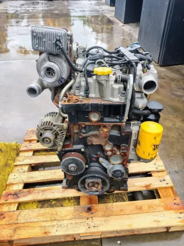 Motor de escavadeira JCB JS