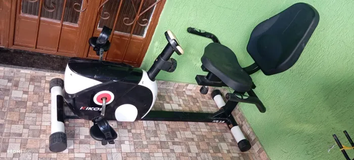 Bicicleta horizontal Kikos (ergométrica)
